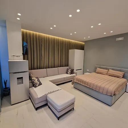 Elofira Room's מלון *